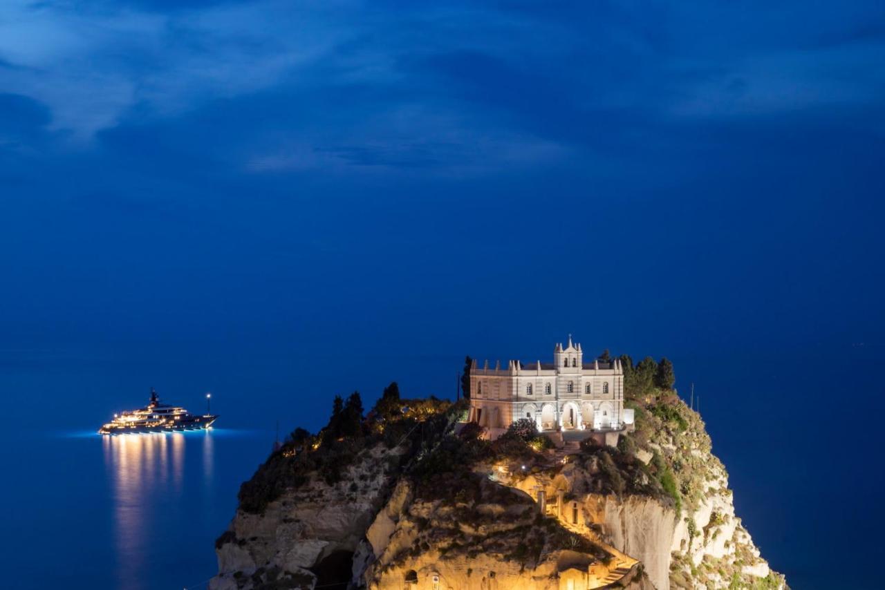 Solmaris Tropea Rooms & Suites Eksteriør bilde
