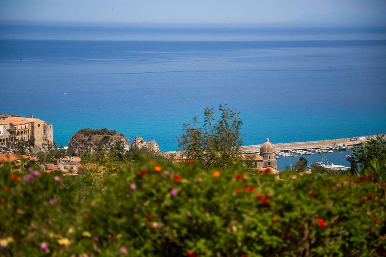 Solmaris Tropea Rooms & Suites Eksteriør bilde